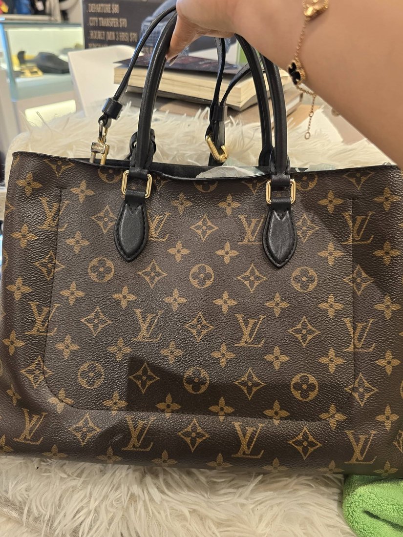Louis Vuitton Monogram Tote, view 3 of 3